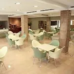 Ξενοδοχείο Cesaraugusta 3*