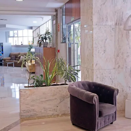Hotel Cesaraugusta 3*