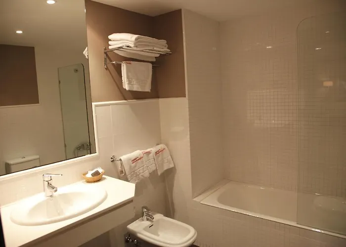 فندق Cesaraugusta 3*